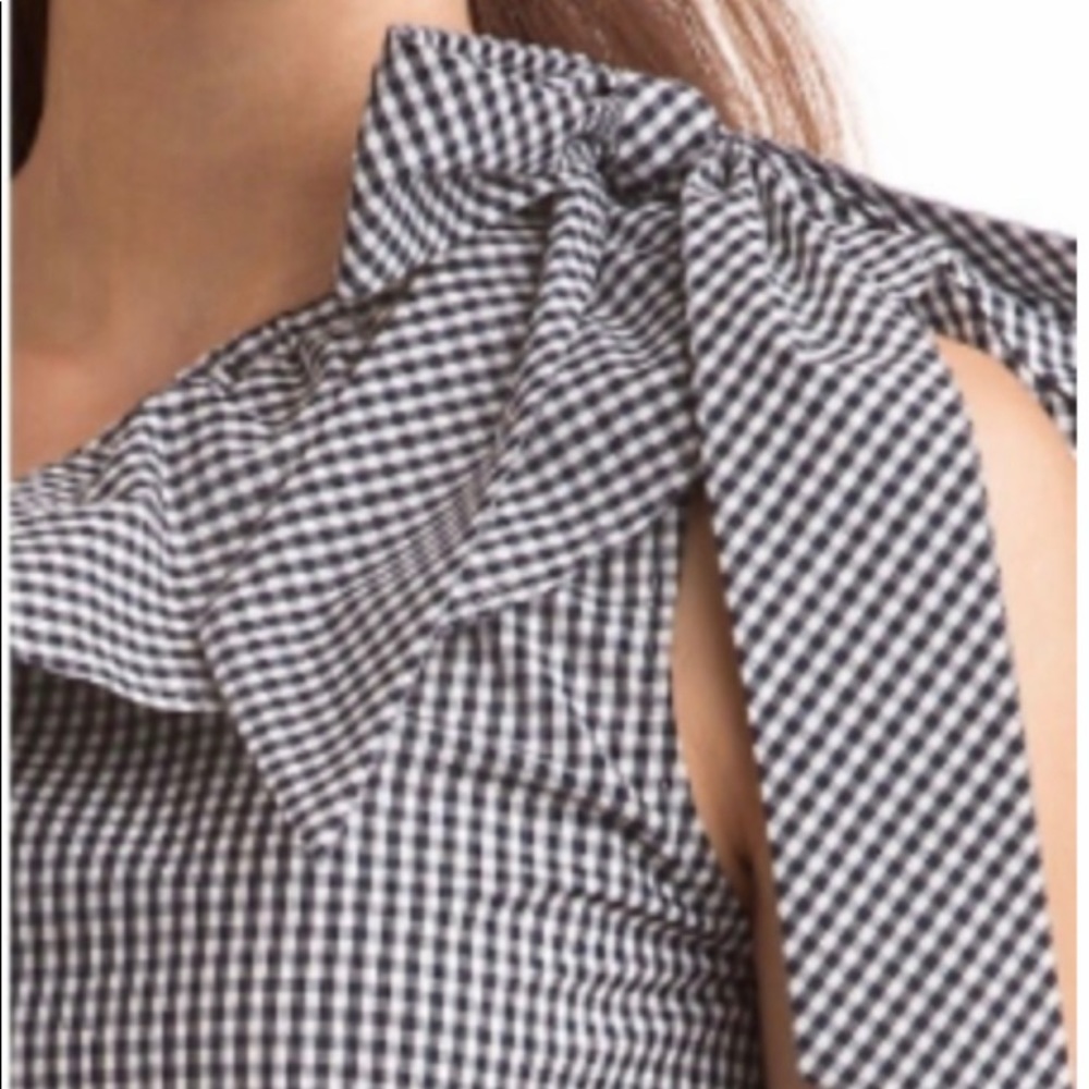 Vineyard Vines | NWT One-Shoulder Gingham Top
